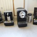 550405-1 Nespresso machine 703 / CS100 and Cappucino machine with accessories