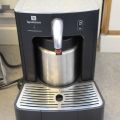 550405-7 Nespresso machine 703 / CS100 and Cappucino machine with accessories