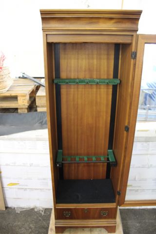 589056-4 Coat of arms, 6 compartments