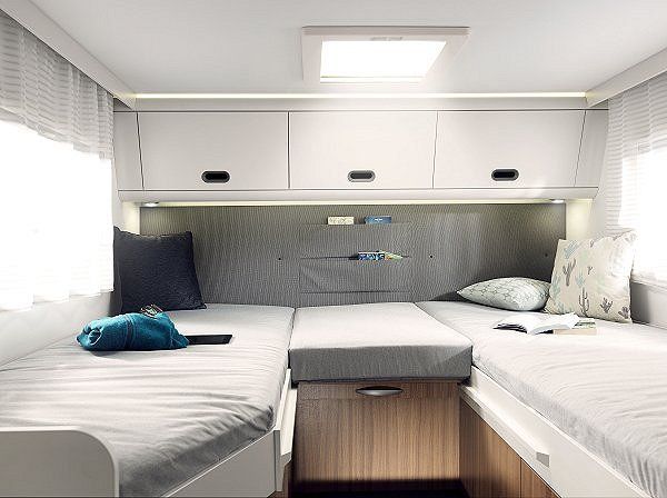 596631-5 NEW Motorhome Sun living S 65 SL Automatic -18 RBL943