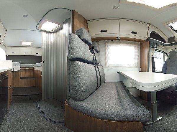 596631-9 NEW Motorhome Sun living S 65 SL Automatic -18 RBL943