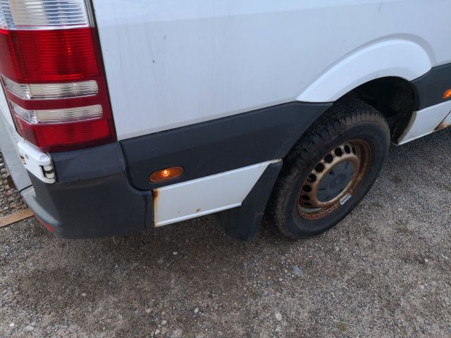 596936-9 MERCEDES-BENZ 318 CDI -07