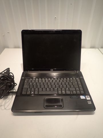 519932-1 Laptop HP Compaq 6730s