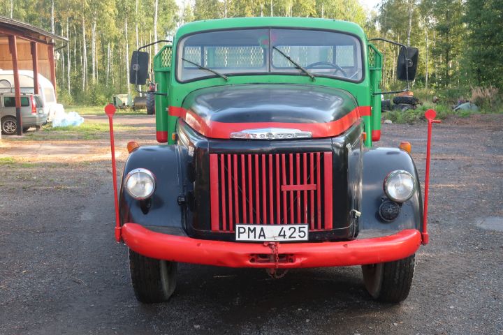 580582-5 Truck, Volvo N88 -73