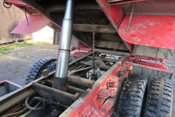 580582-19 Truck, Volvo N88 -73