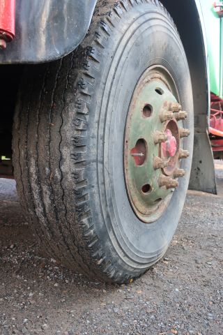 580582-23 Truck, Volvo N88 -73