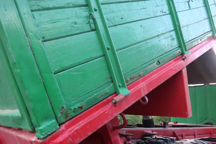 580582-33 Truck, Volvo N88 -73
