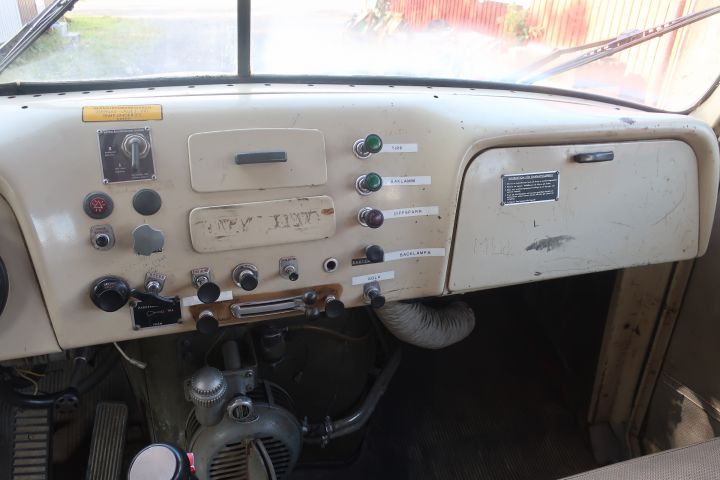 580582-40 Truck, Volvo N88 -73
