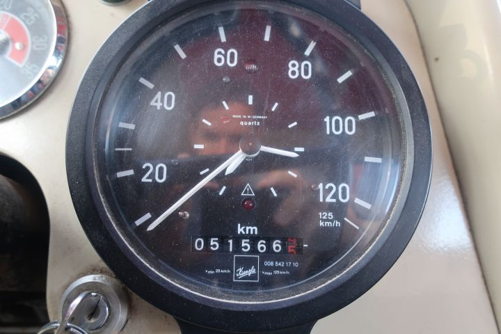 580582-42 Truck, Volvo N88 -73