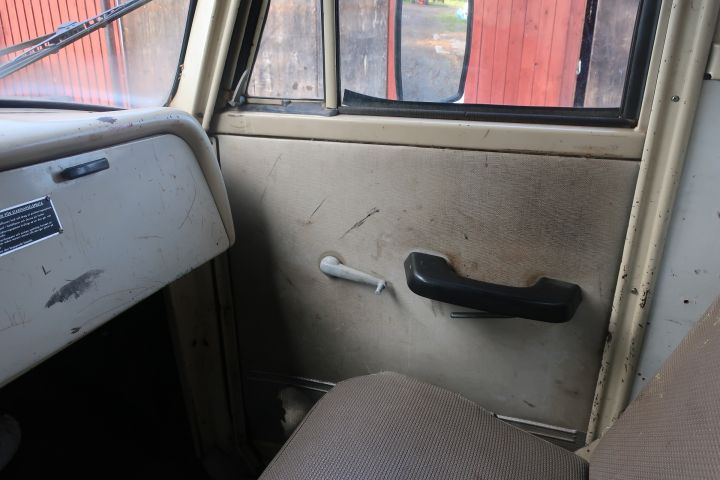 580582-54 Truck, Volvo N88 -73