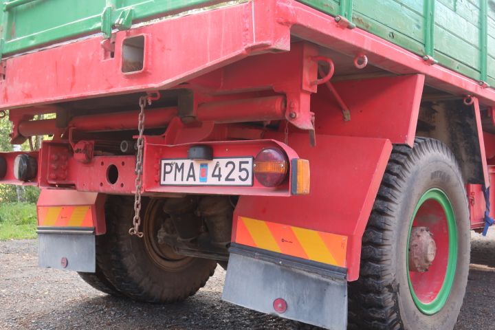 580582-79 Truck, Volvo N88 -73
