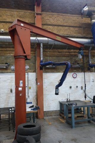 580825-1 Pillar crane Demag 500kg