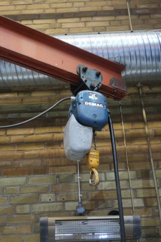 580825-6 Pillar crane Demag 500kg