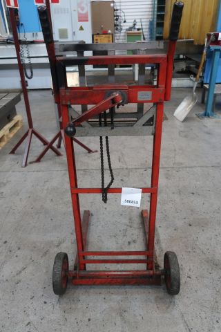 580853-2 Pirra med lyft