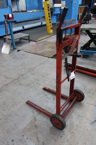 580853-3 Pirra med lyft