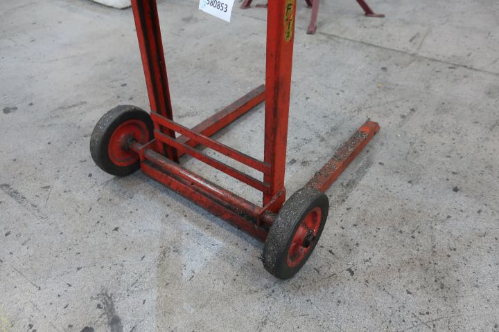 580853-7 Pirra med lyft