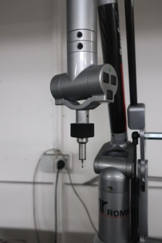 580896-6 Measuring arm on table, ROMER SIGMA 2018