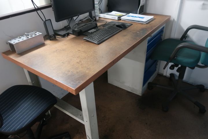 580896-21 Measuring arm on table, ROMER SIGMA 2018