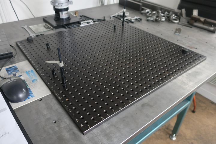 580896-22 Measuring arm on table, ROMER SIGMA 2018