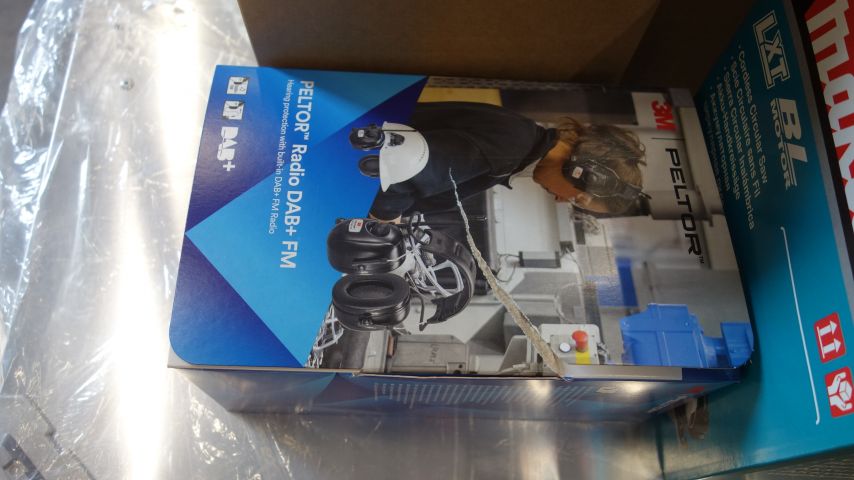 597382-2 Hearing protection 3M Peltor DAB + FM Radio with headband