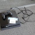 550453-1 Sony Playstation PS4 with game control