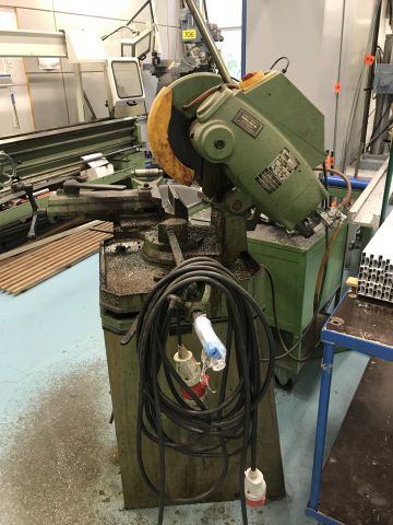 597786-1 Thomas 315 Supercut circular metal saw (available right after auction !)