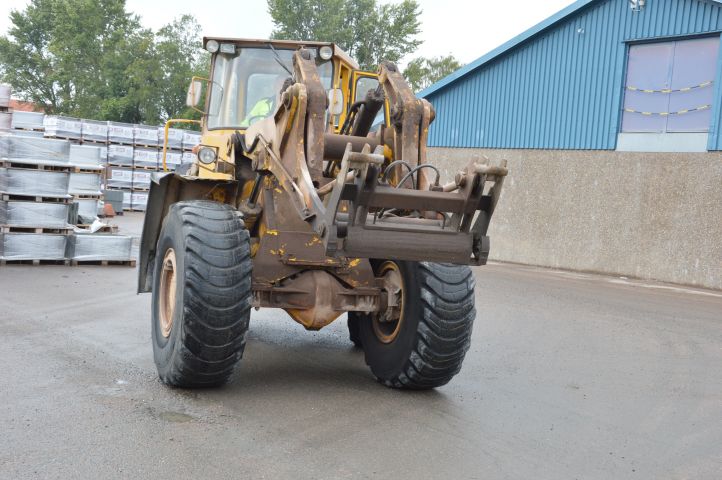 597804-4 Wheel loader Volvo BM LM 1240 -79