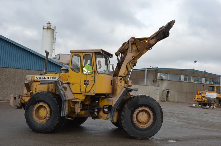 597804-7 Wheel loader Volvo BM LM 1240 -79