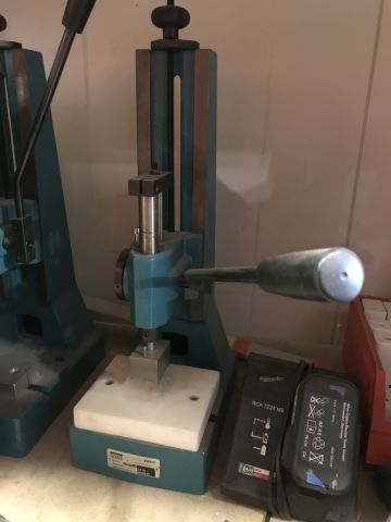 597797-1 Mäder T150 manual press (collection in December!)