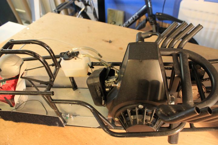 597837-16 Pacesetter Topfueler Dragster scale 1: 4 RC car