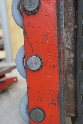 596892-6 Machine skates Lehaka