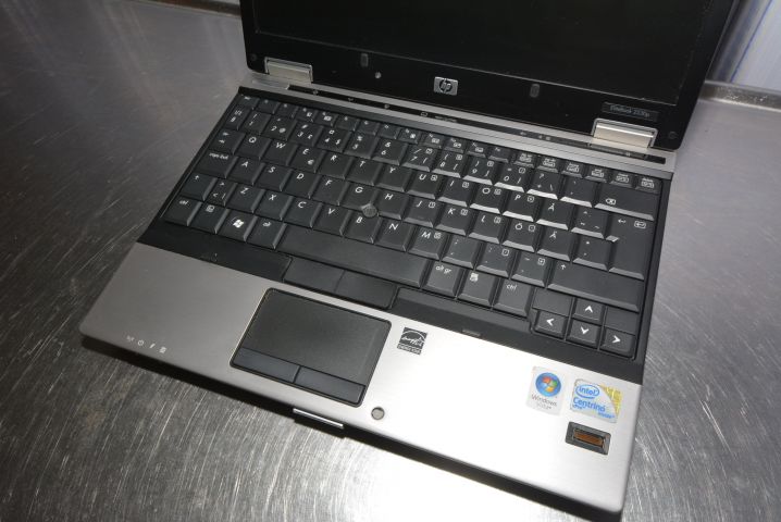 597530-2 An HP EliteBook 2530p Laptop (# 99-208055)