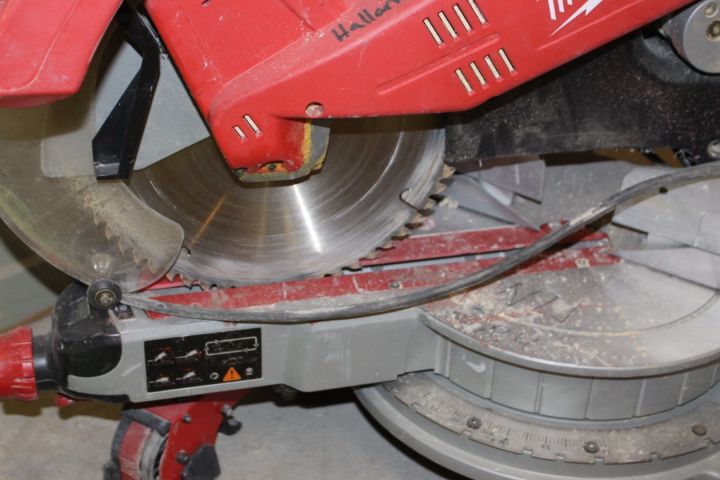 595876-2 Cape / Gersåg, Milwaukee MS 305 DB