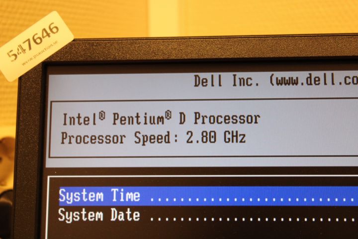 547646-10 Serverdator Dell PowerEdge 840 + 2st switchar och brandvägg