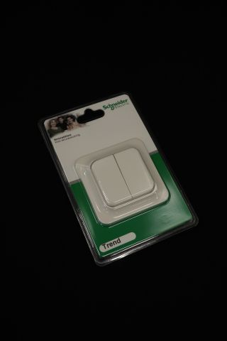591245-2 Switch Schneider Trend (approx. 29 pieces)