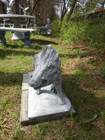 598058-3 Wild Boar Sculpture