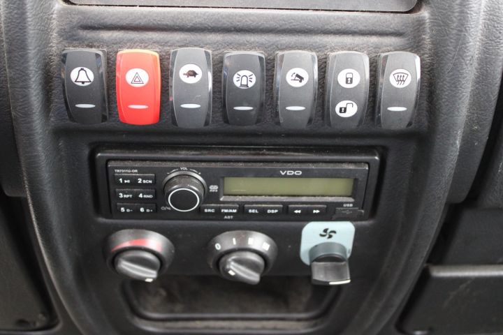 544643-14 Hybrid car, Goupil G5H, -14 (1780mil, tipping surface)