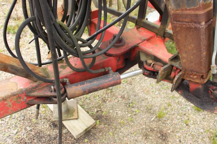 595673-20 Timmertrailer med kran Patruuna 55