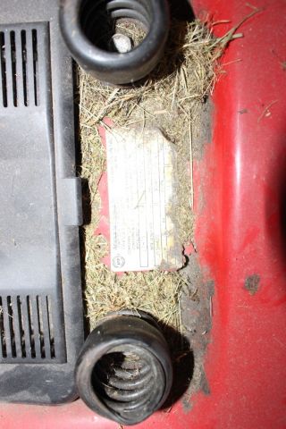 595694-4 Åkgräsklippare Jonsered LTH 15