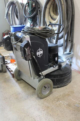 558628-1 Radio controlled Concrete grinder HTC 950 RX