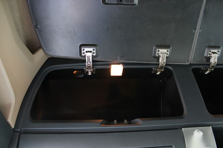 544622-36 Tractor unit MAN TGX 26,500 6x2 / 2 -17 (EURO6, approx. 20320 miles)