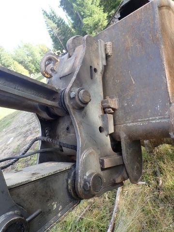 575752-7 Volvo EC160