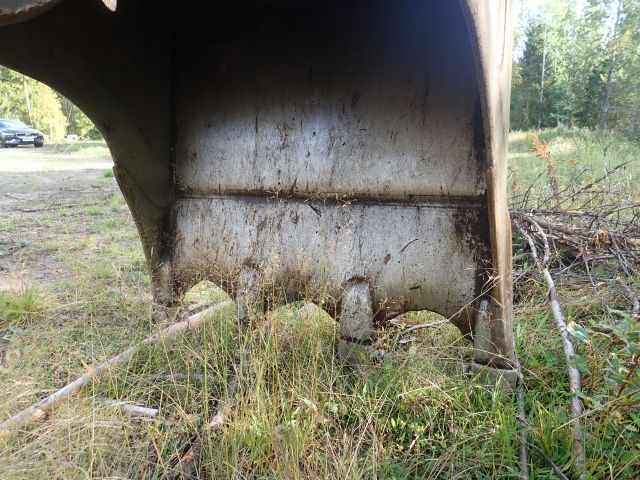 575752-8 Volvo EC160