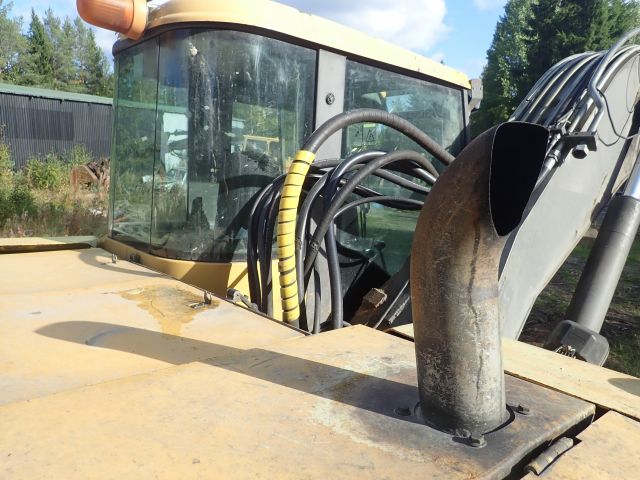 575752-30 Volvo EC160