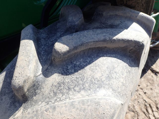 598193-11 John Deere 5080M with Trima loader +3.1 p -11 CYJ704