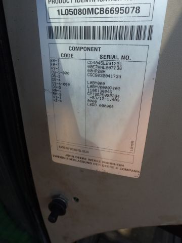 598193-22 John Deere 5080M with Trima loader +3.1 p -11 CYJ704