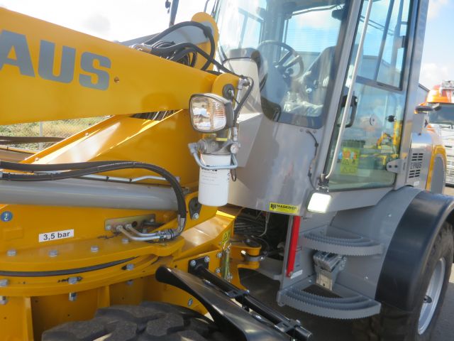 589329-11 Paus swing loader 10.7 -2019