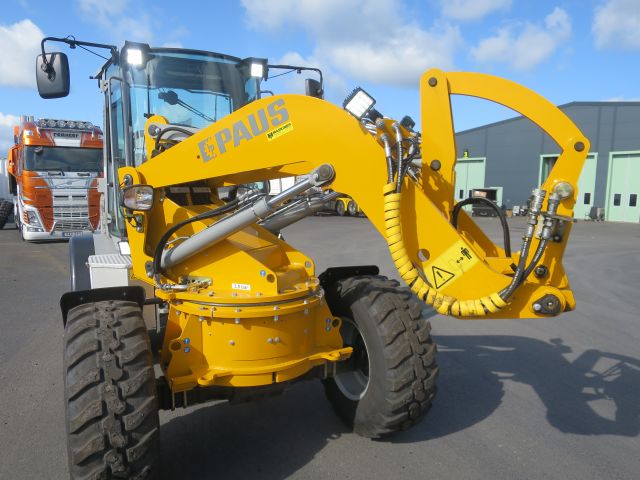 589329-24 Paus swing loader 10.7 -2019