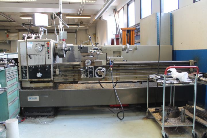 550985-3 Lathe Harrisson 300x12x180