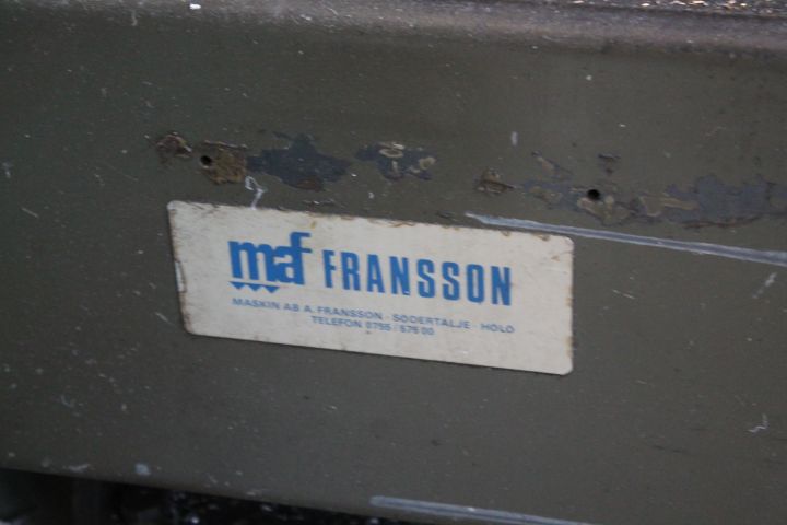 550985-4 Lathe Harrisson 300x12x180